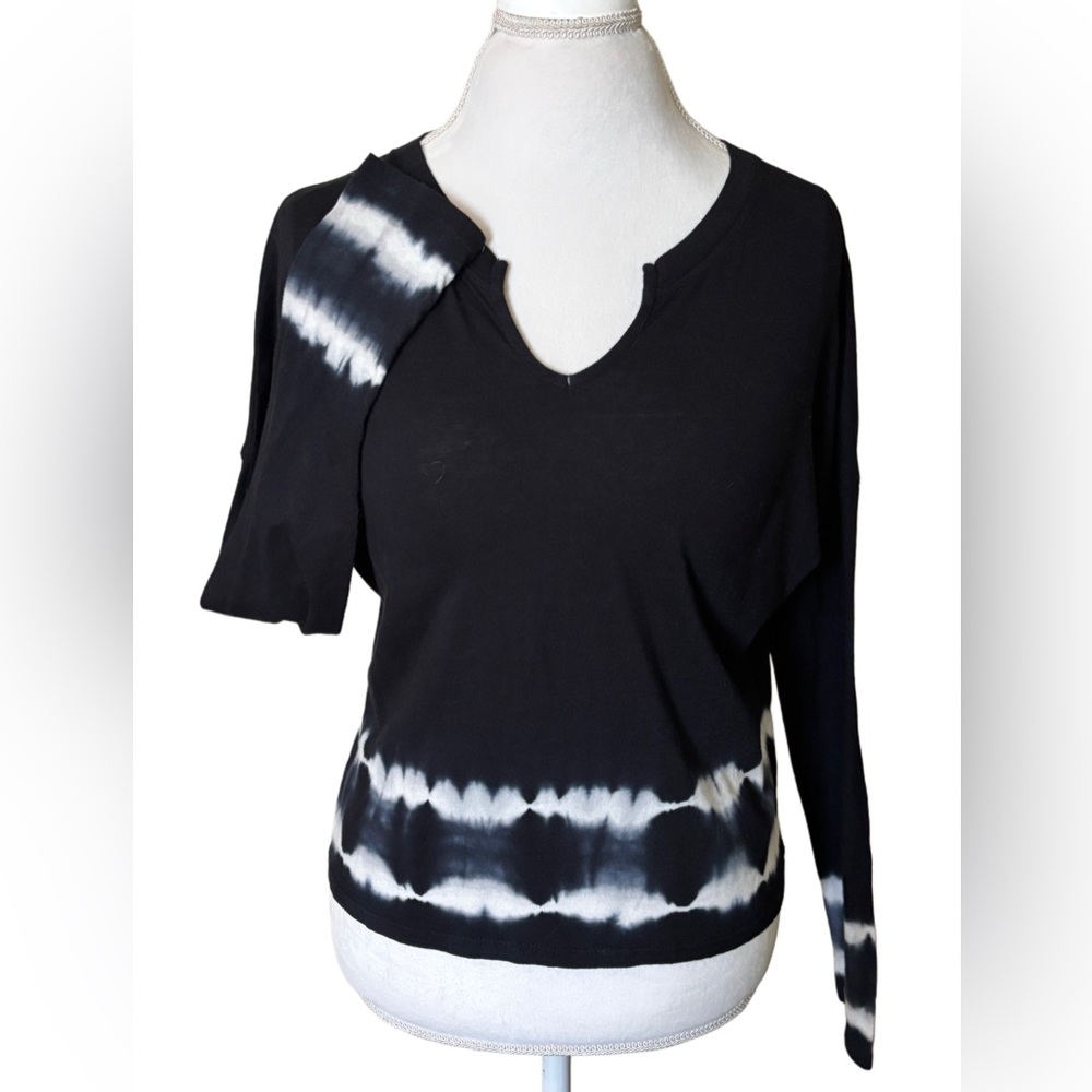 Wild Fable NWT Black and White Tie-Dye Long Sleeve Top Size XS